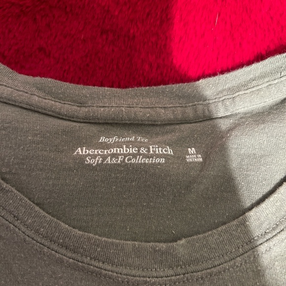 Abercrombie Oversized Tee 💚 - Picture 4 of 7